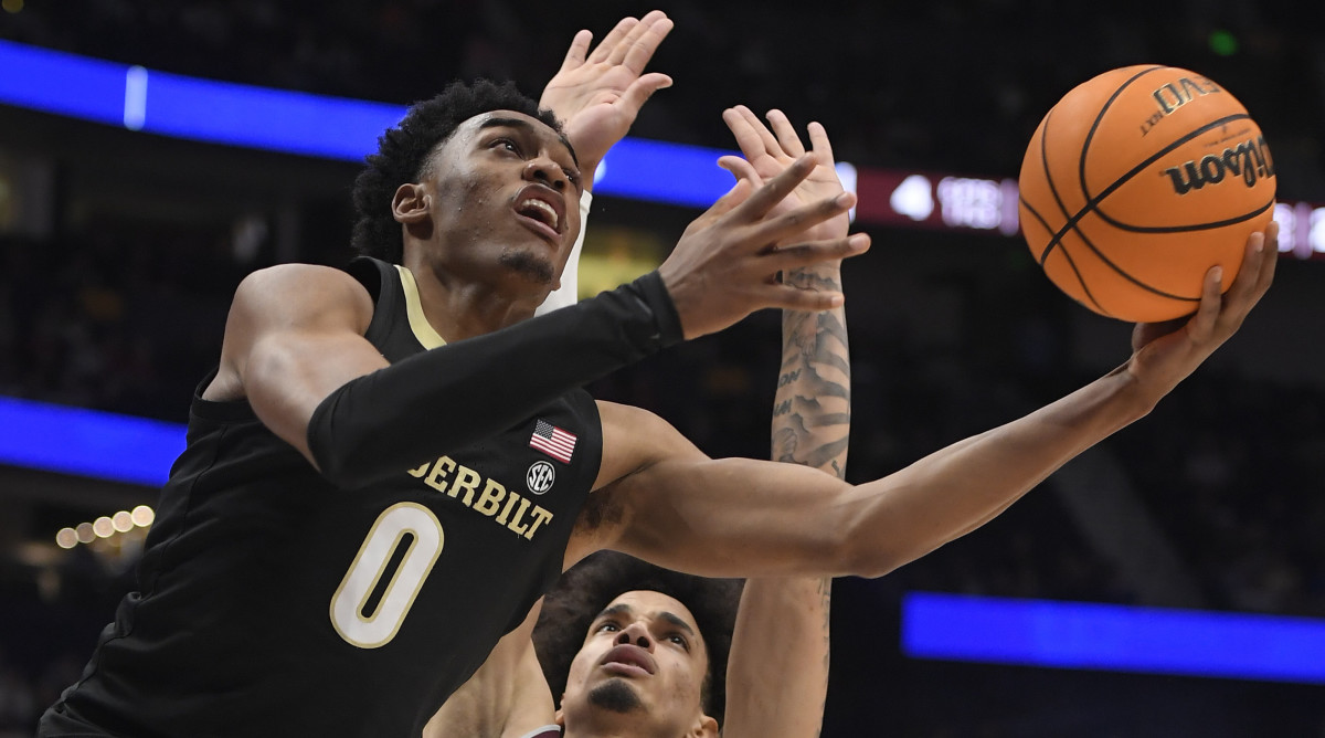 Vanderbilt guard Tyrin Lawrence goes for a lay-up